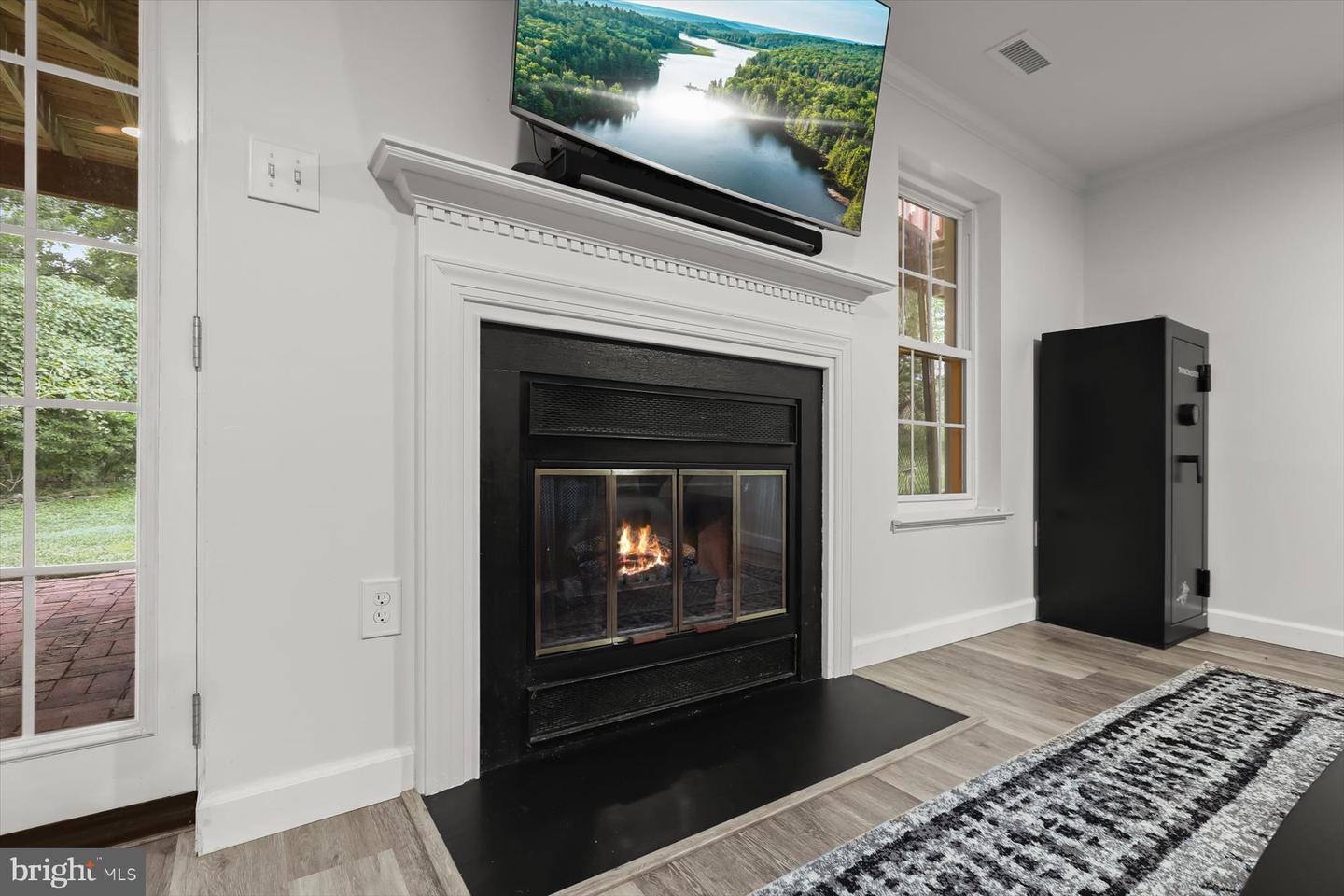 8614 Tower Bridge Way Property Photo 30