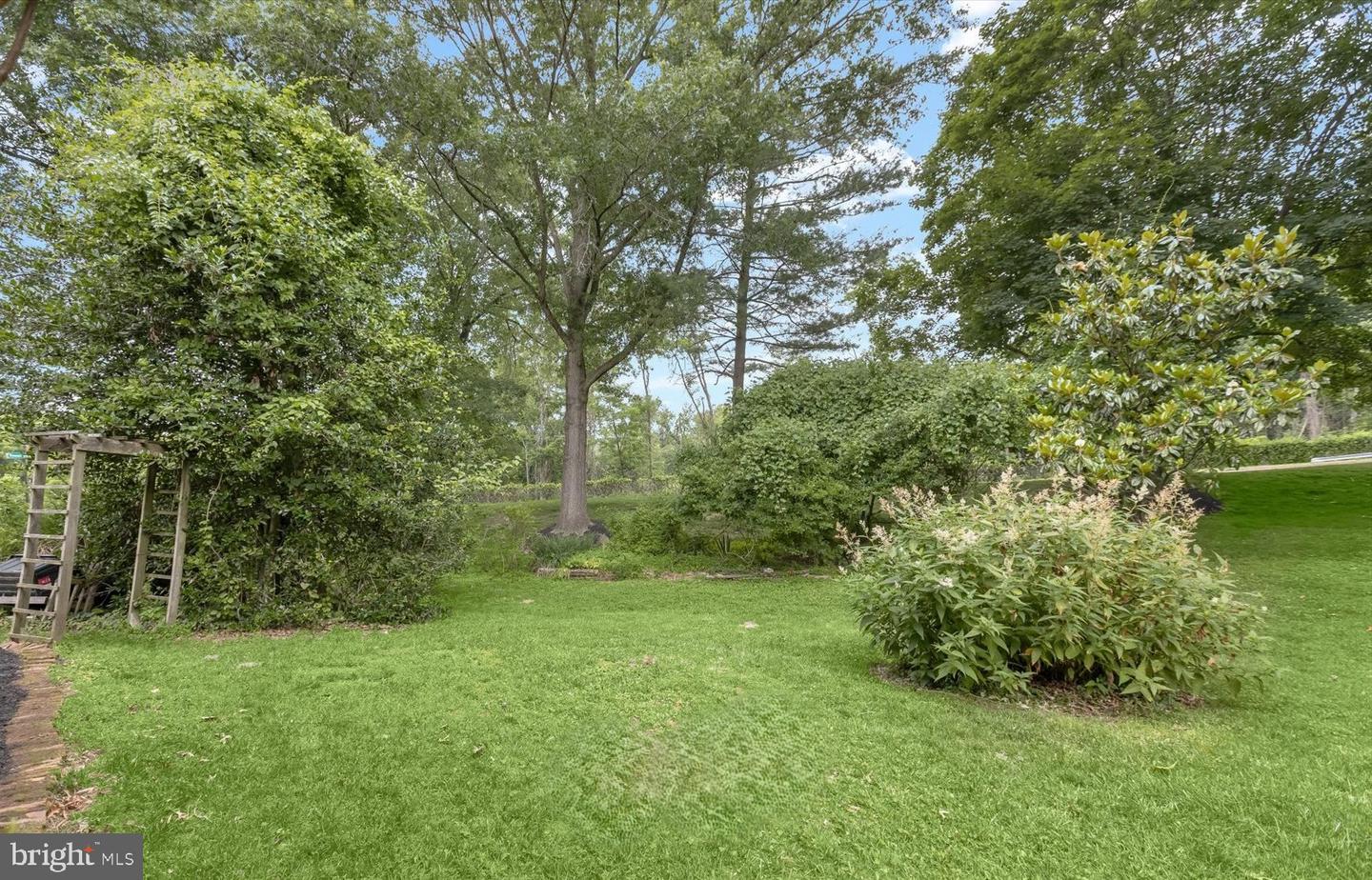 8614 Tower Bridge Way Property Photo 39