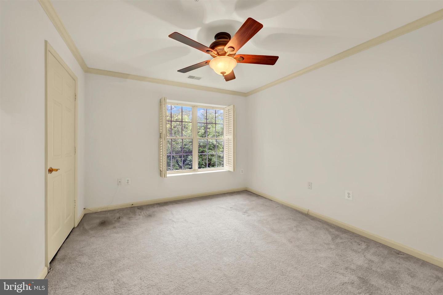 12021 Tralee Rd #402 Property Photo 27
