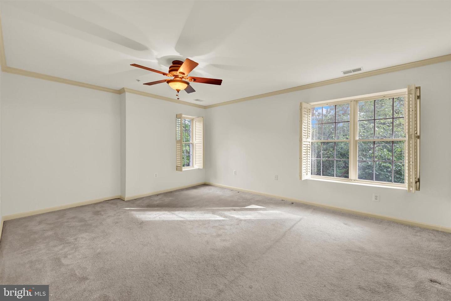 12021 Tralee Rd #402 Property Photo 30