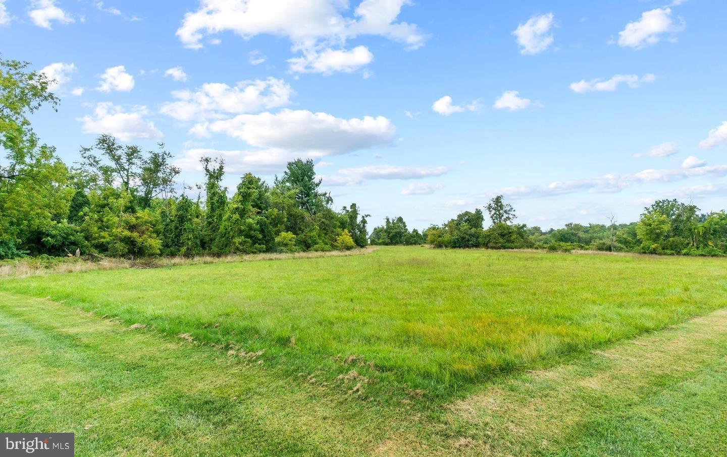 Rices Ln Property Photo 1