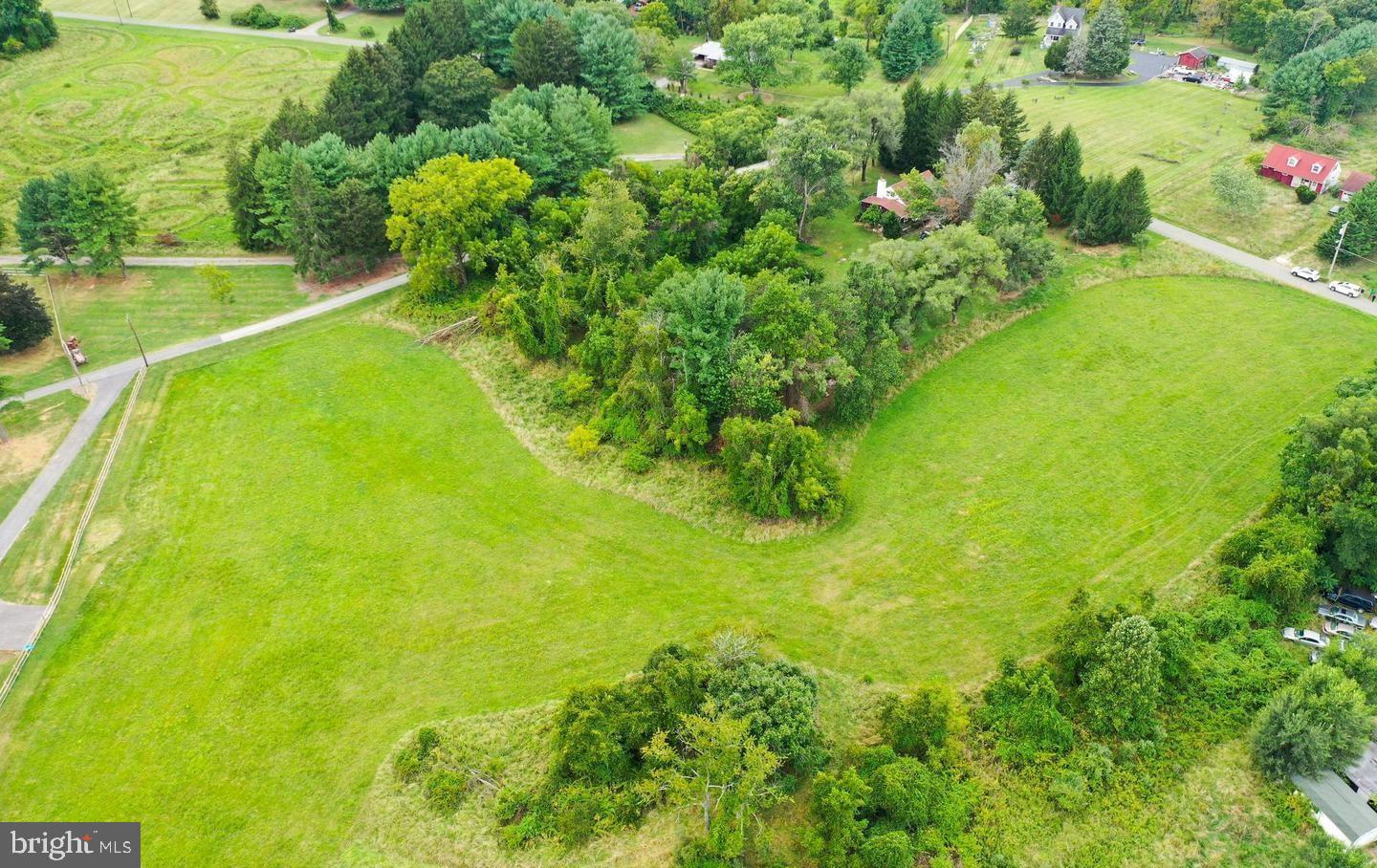 Rices Ln Property Photo 3