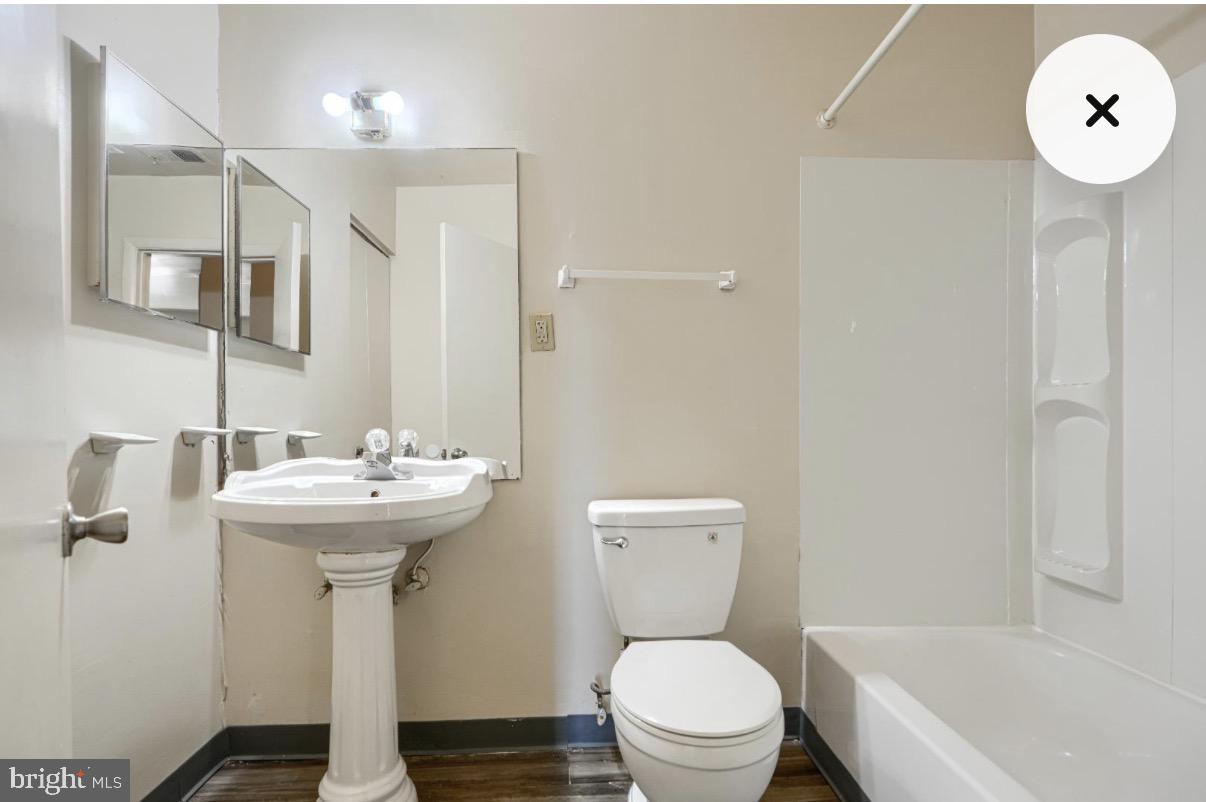 14 Mountbatten Ct Property Photo 14