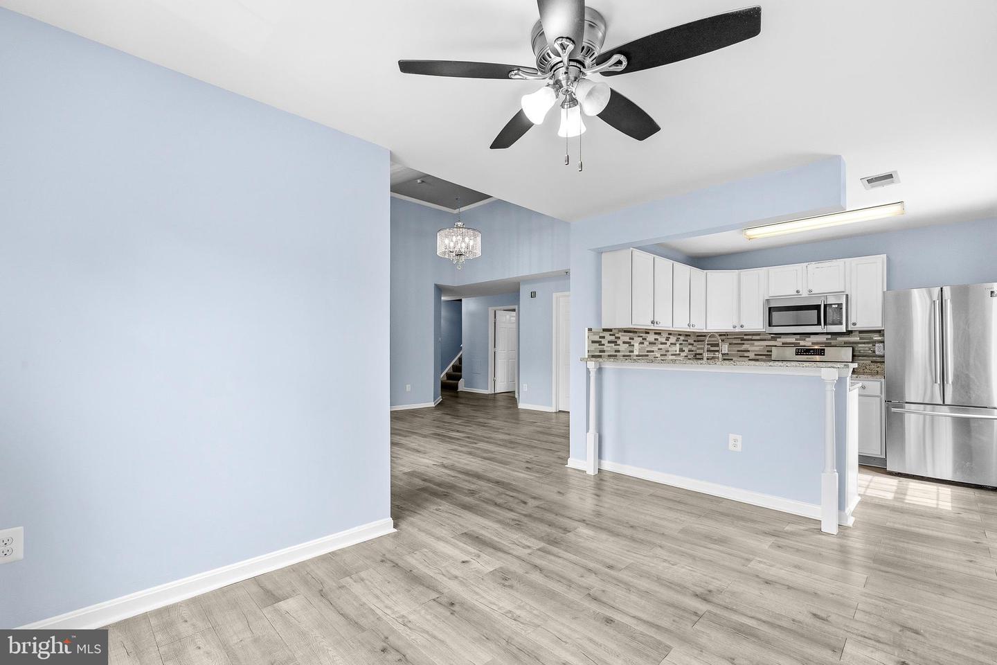 8805 Stone Ridge Cir #304 Property Photo 11