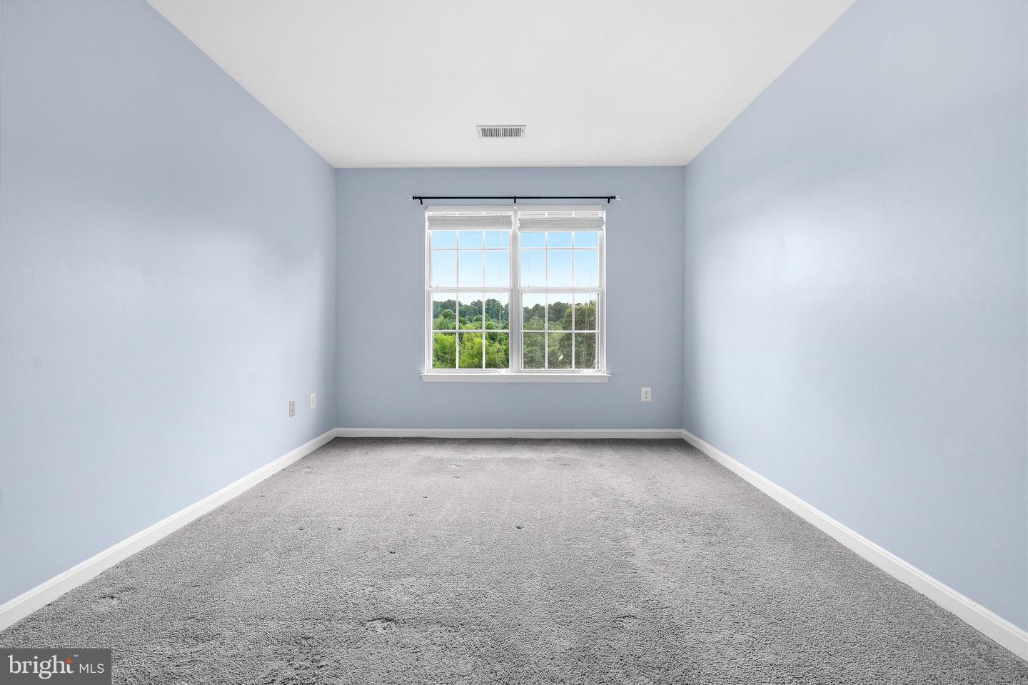 8805 Stone Ridge Cir #304 Property Photo 16