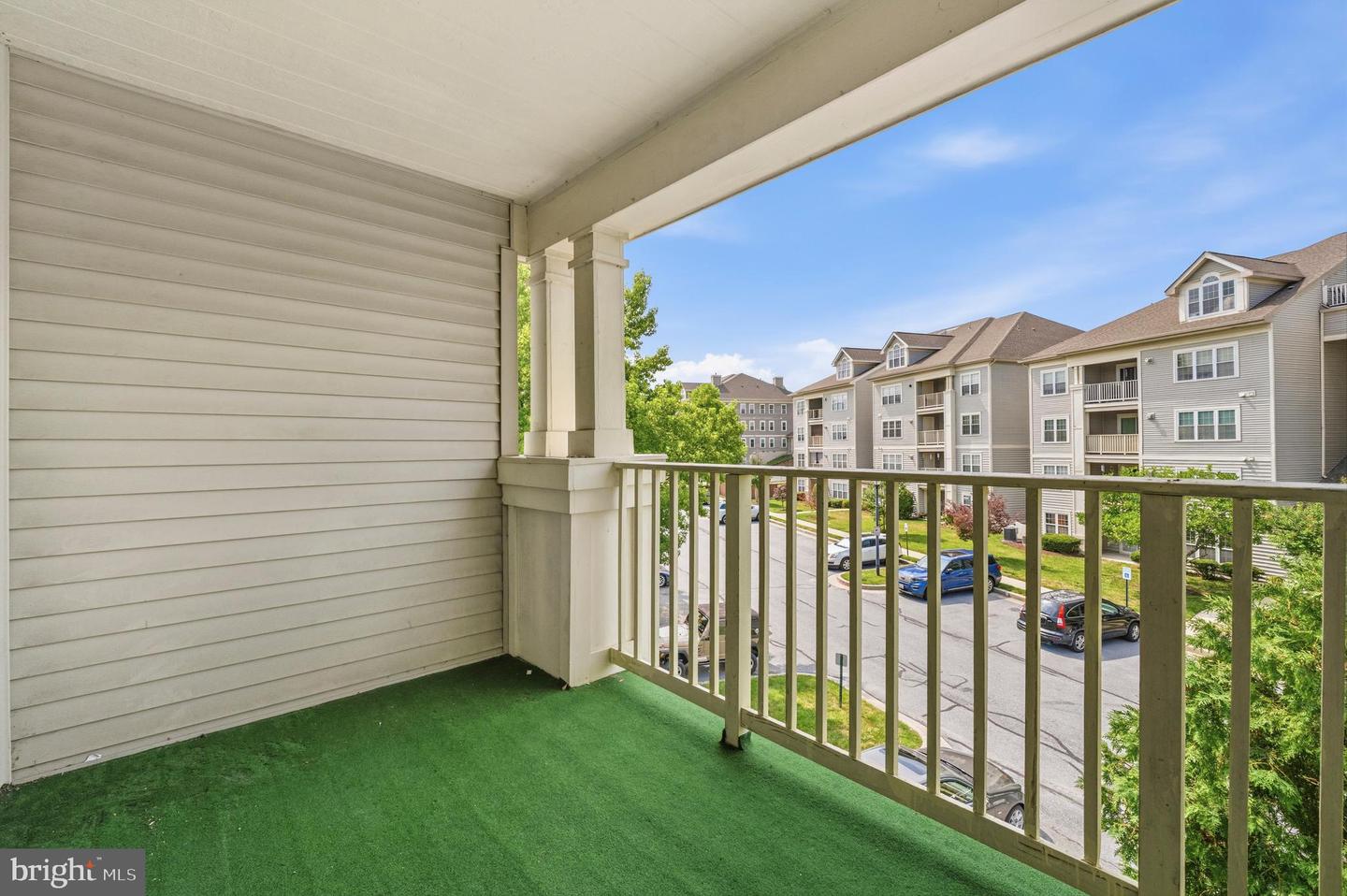 8805 Stone Ridge Cir #304 Property Photo 30