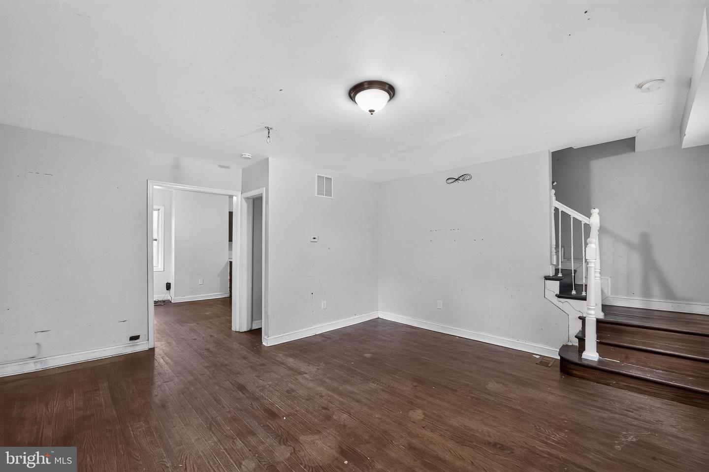 13 Beacon Hill Rd Property Photo 6