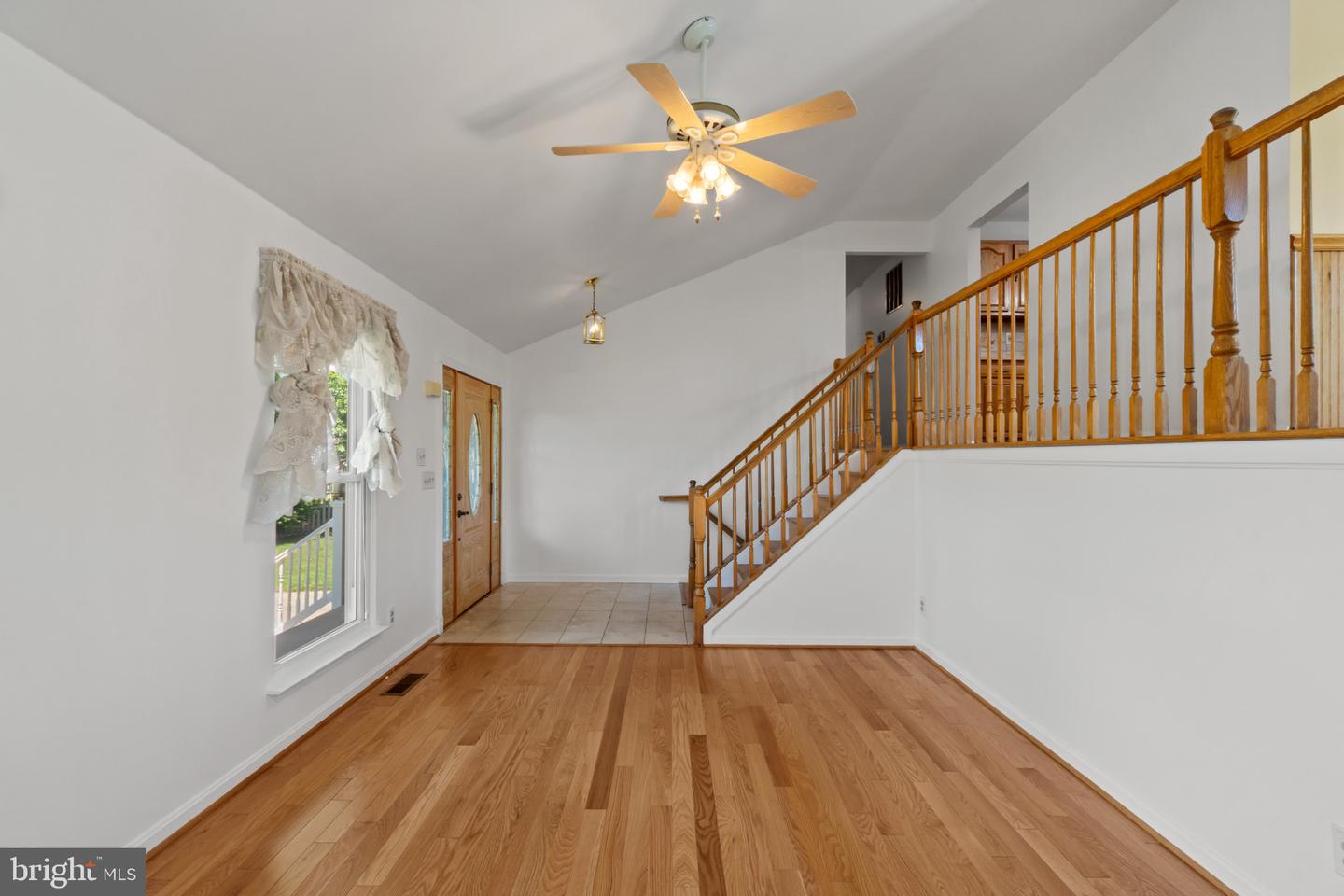 12 Snug Lagoon Ct Property Photo 3