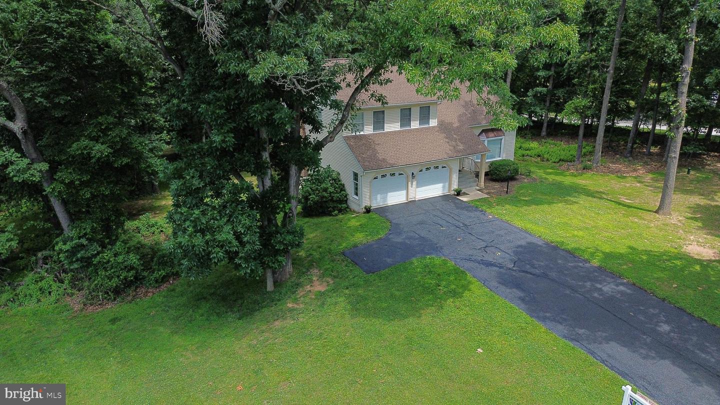 19018 Hunt Pass Ct Property Photo 10