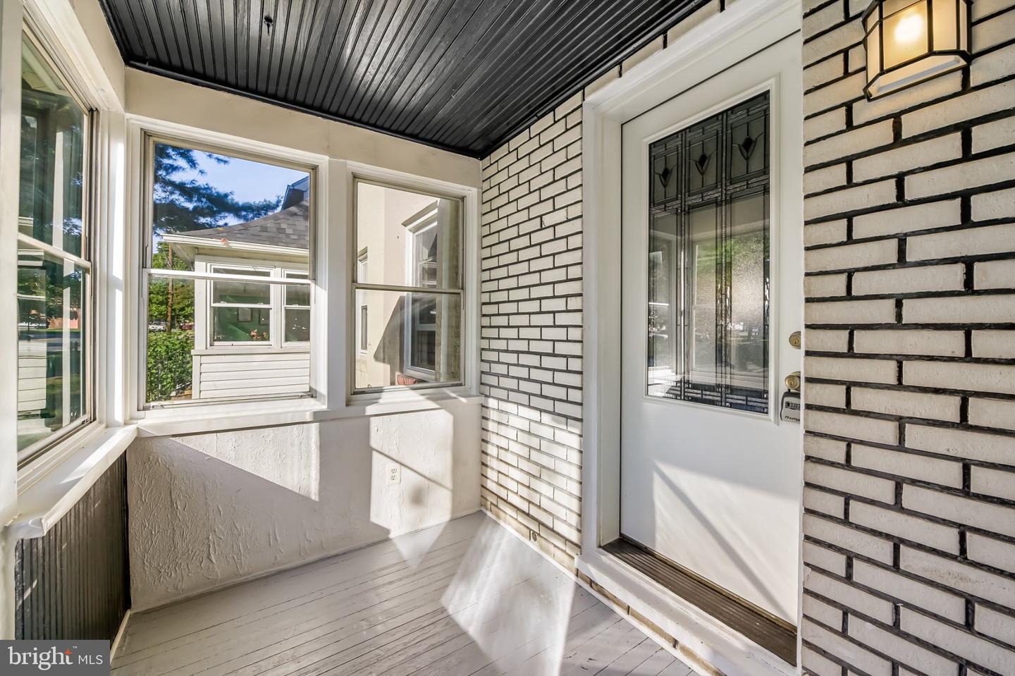 46 Shipway Property Photo 2