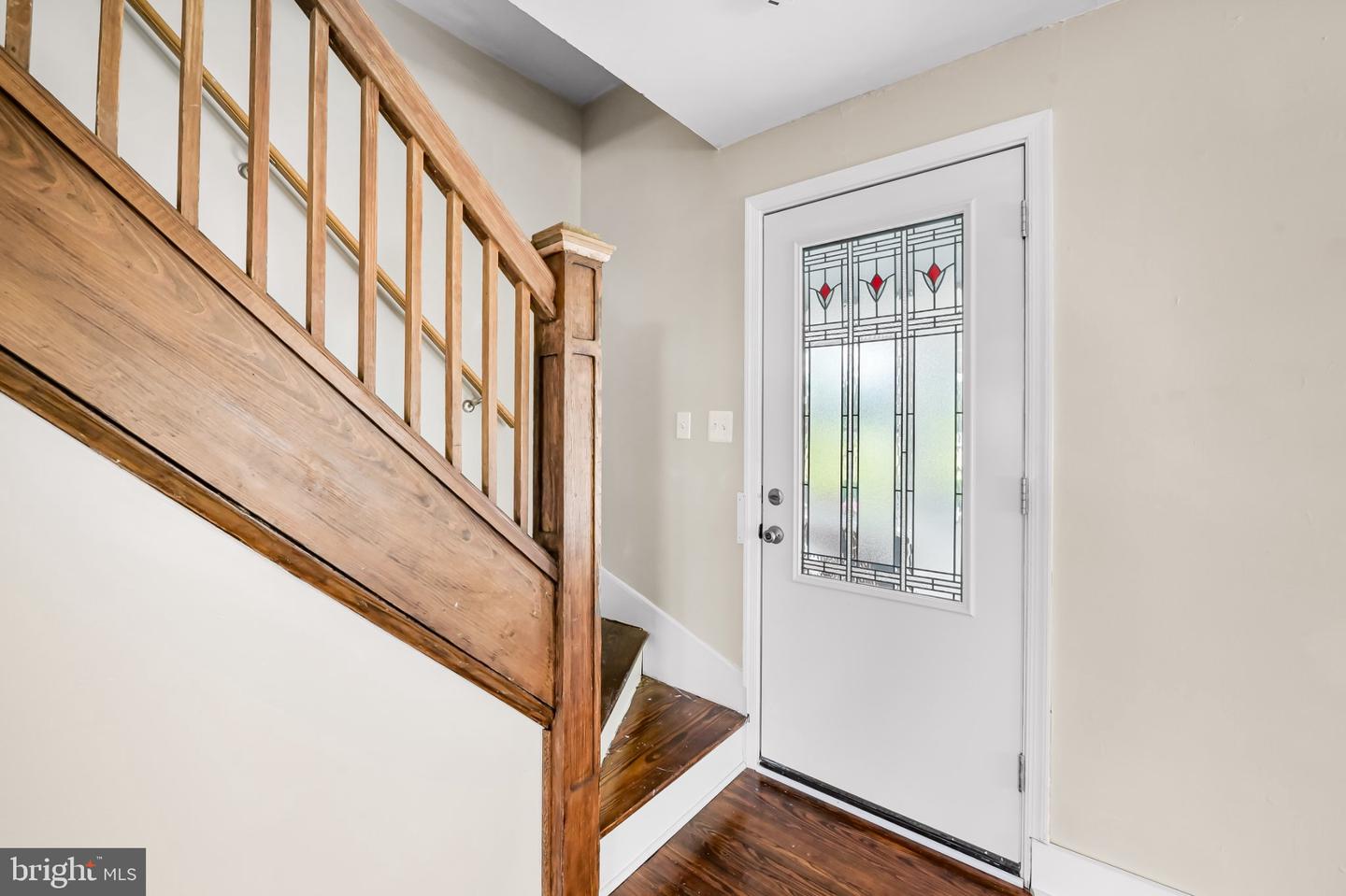 46 Shipway Property Photo 3