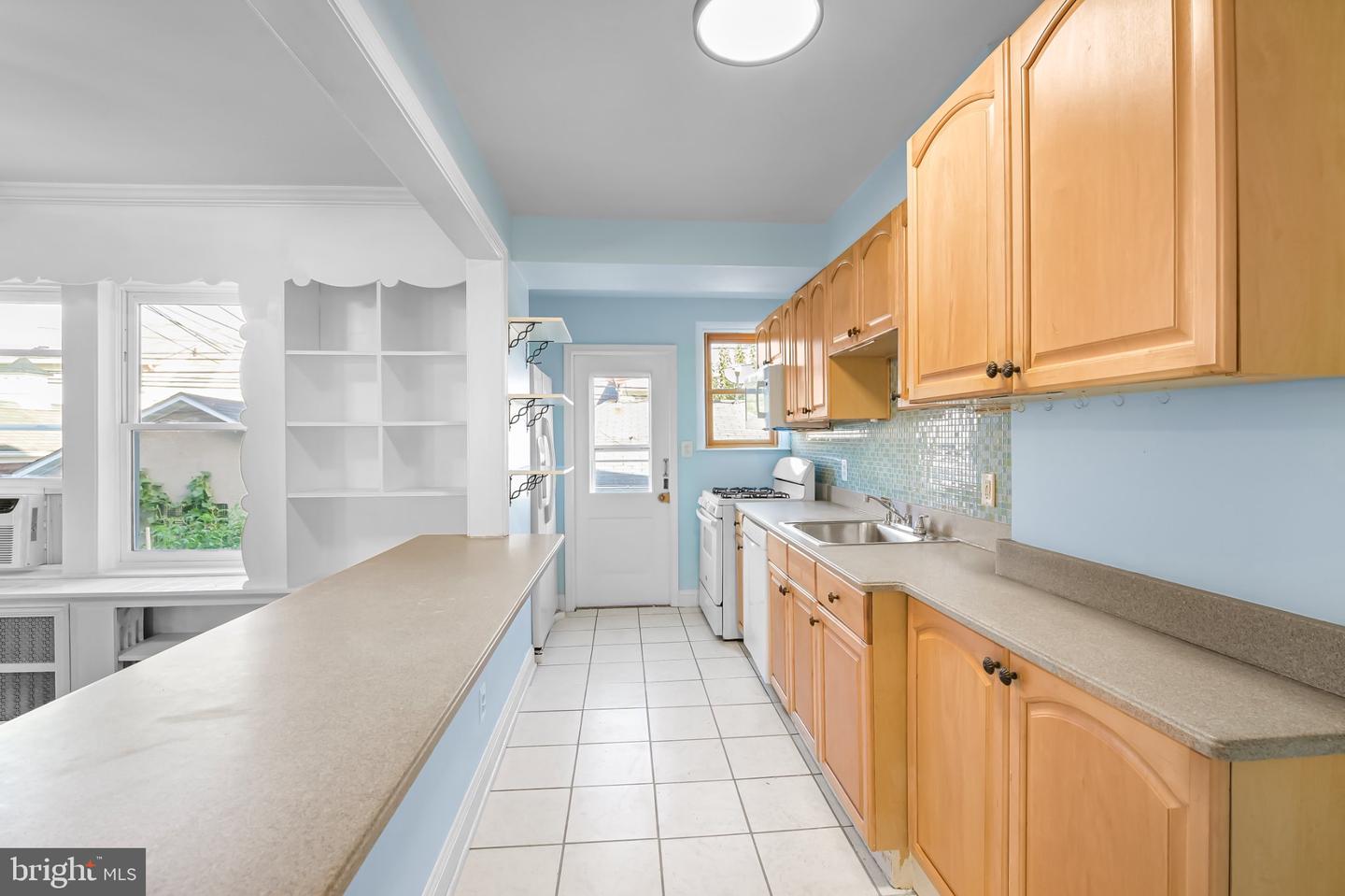 46 Shipway Property Photo 14