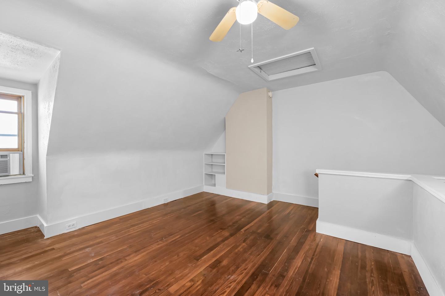 46 Shipway Property Photo 29