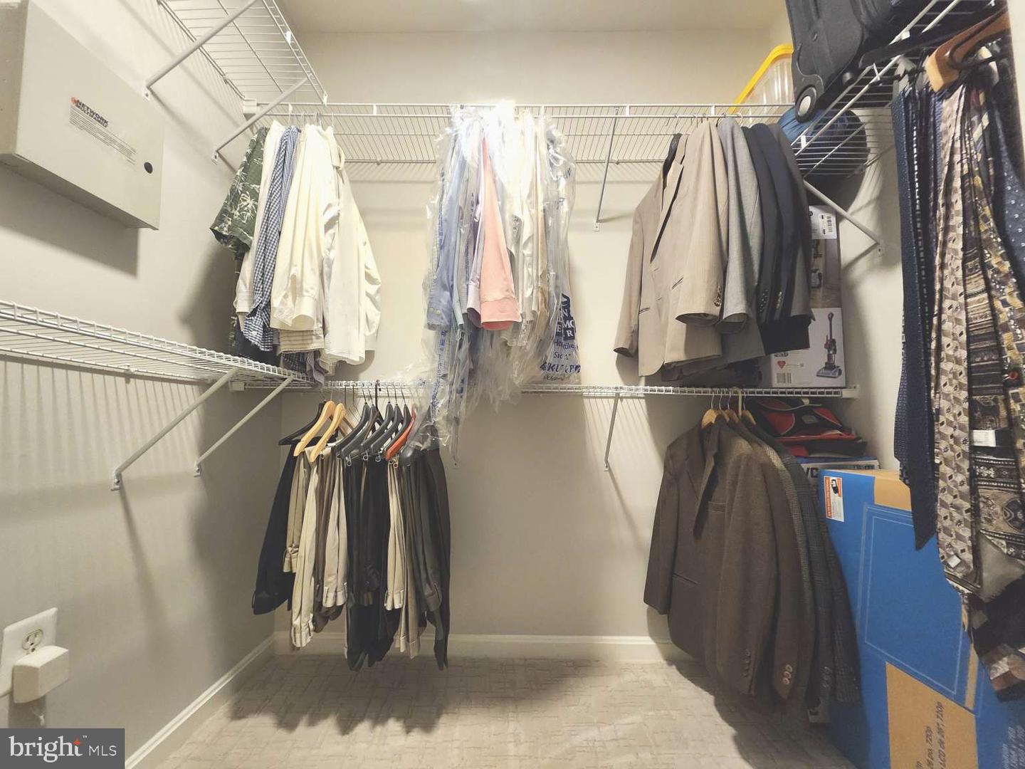 400 Symphony Cir #209i Property Photo 15