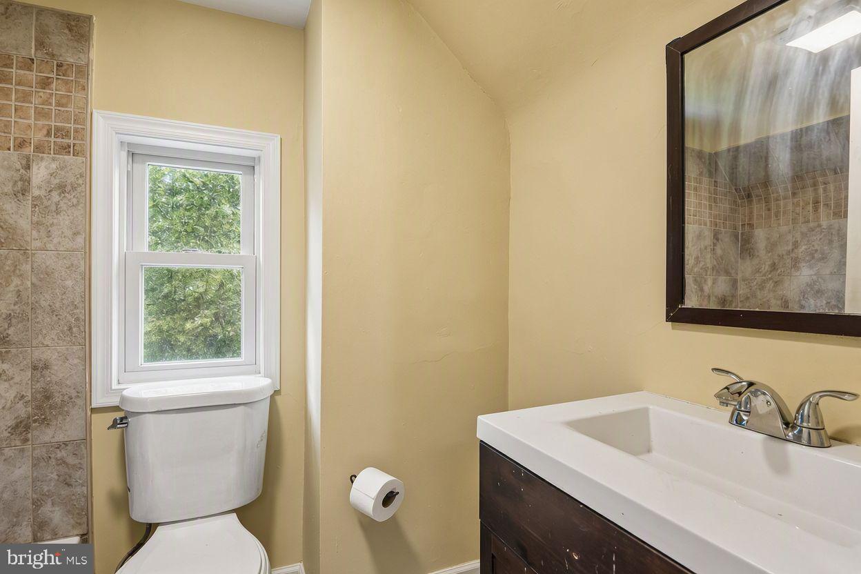 2917 Linganore Ave Property Photo 9