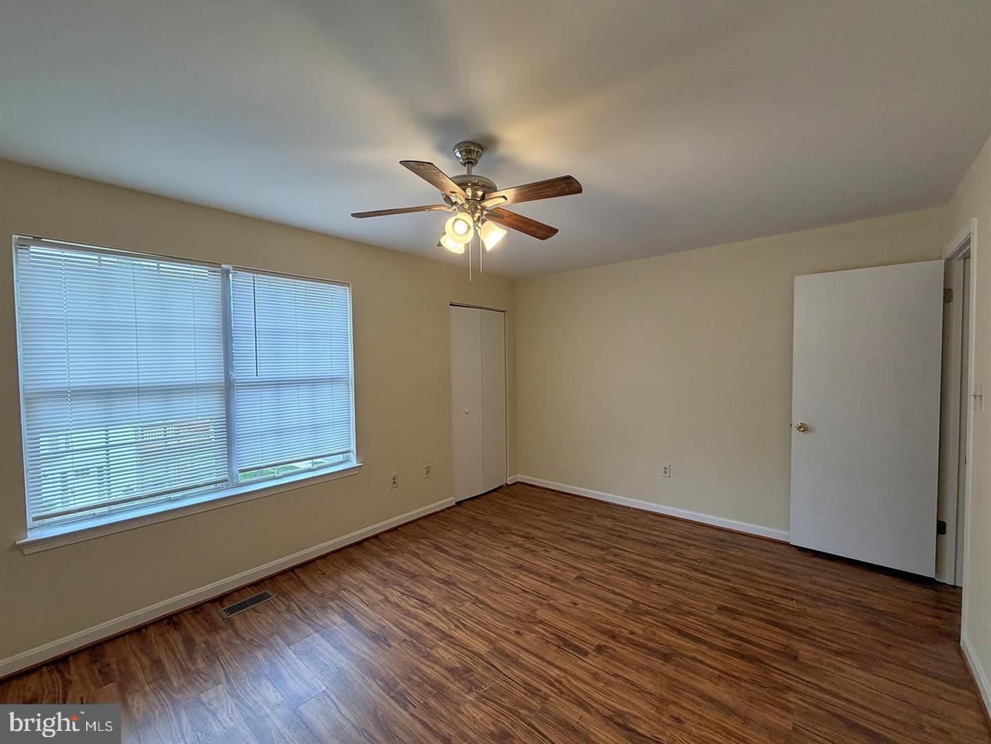 4100 Hunters Hill Cir #4100 Property Photo 14