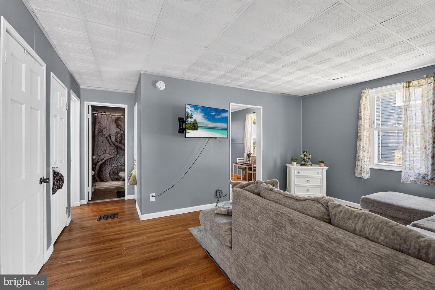 6 Avenal Rd Property Photo 14