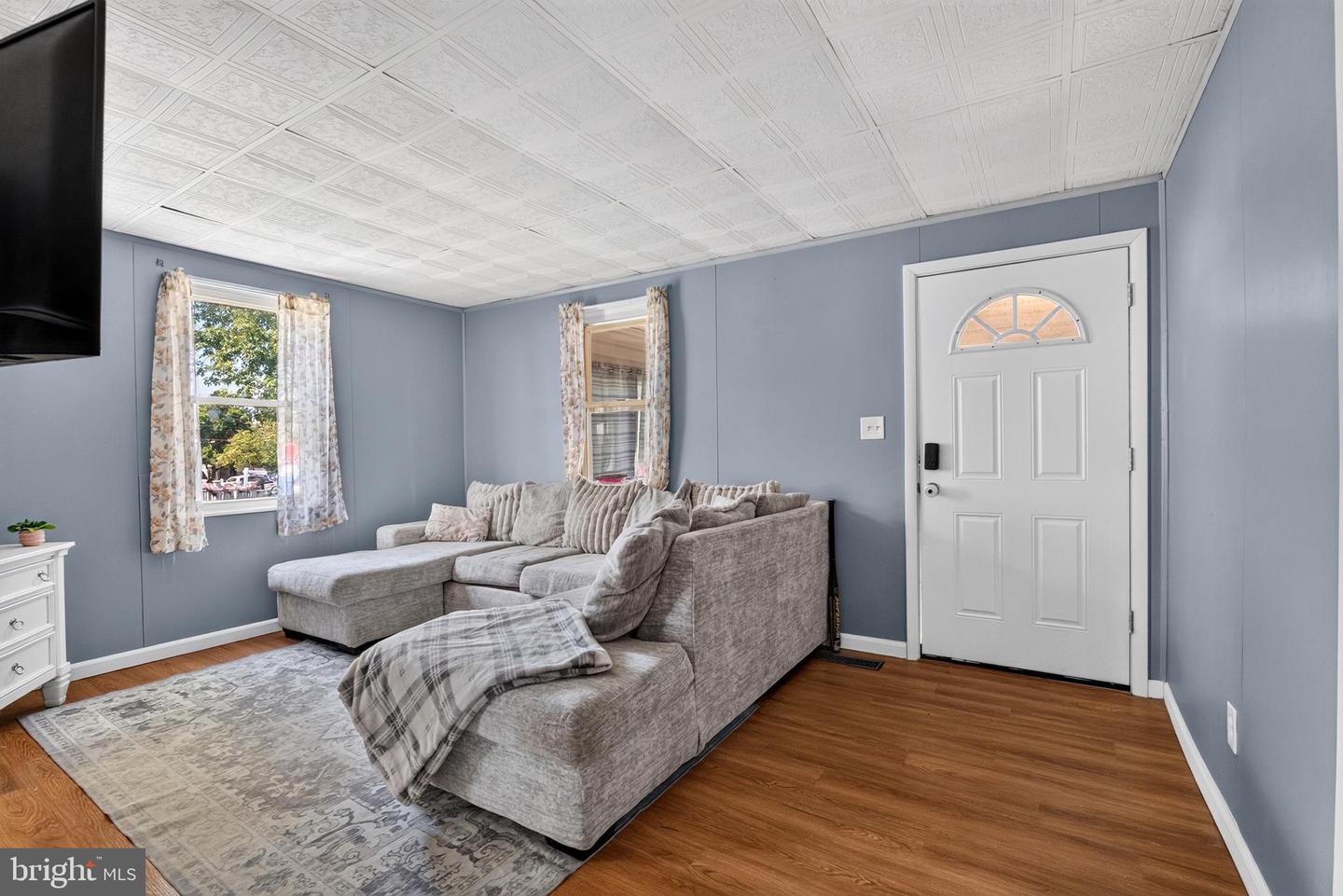 6 Avenal Rd Property Photo 15