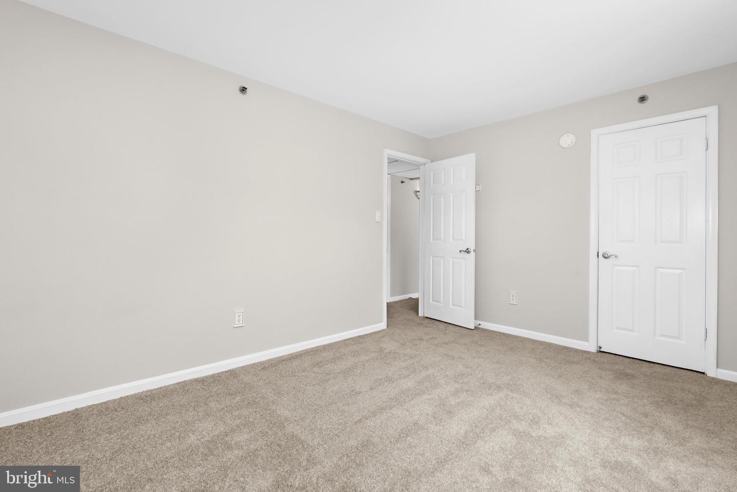 1256 Sugarwood Cir #103 Property Photo 22