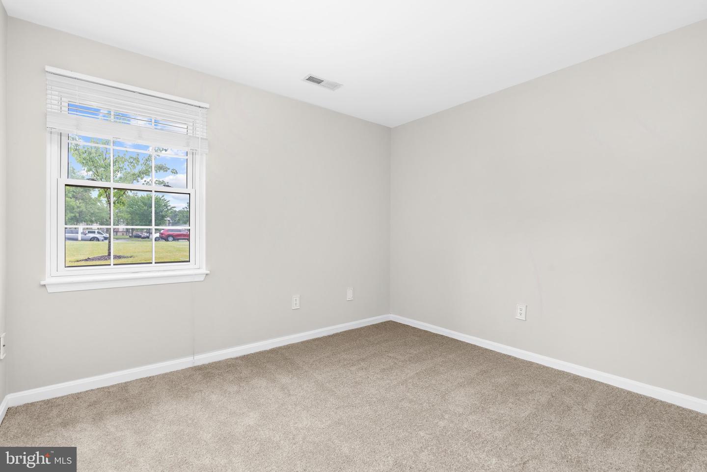 1256 Sugarwood Cir #103 Property Photo 23