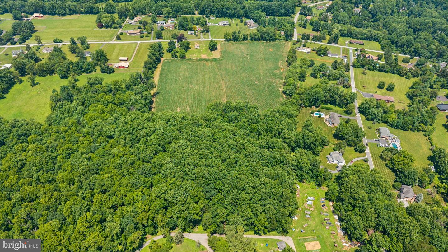 7219 New Cut Rd Property Photo 12