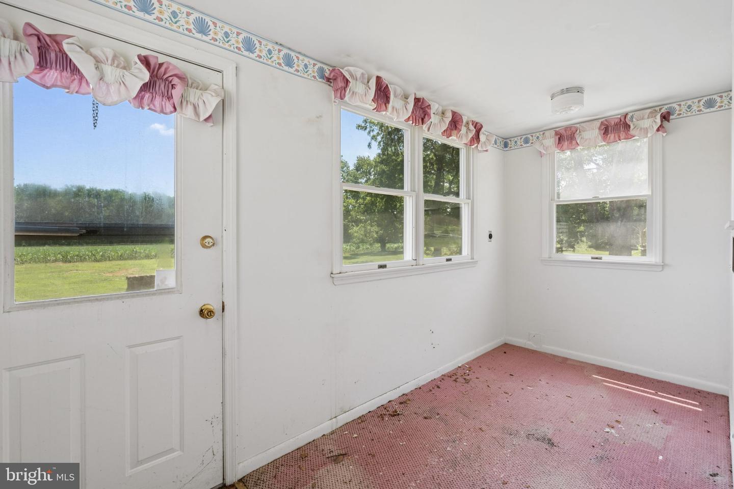 7219 New Cut Rd Property Photo 54