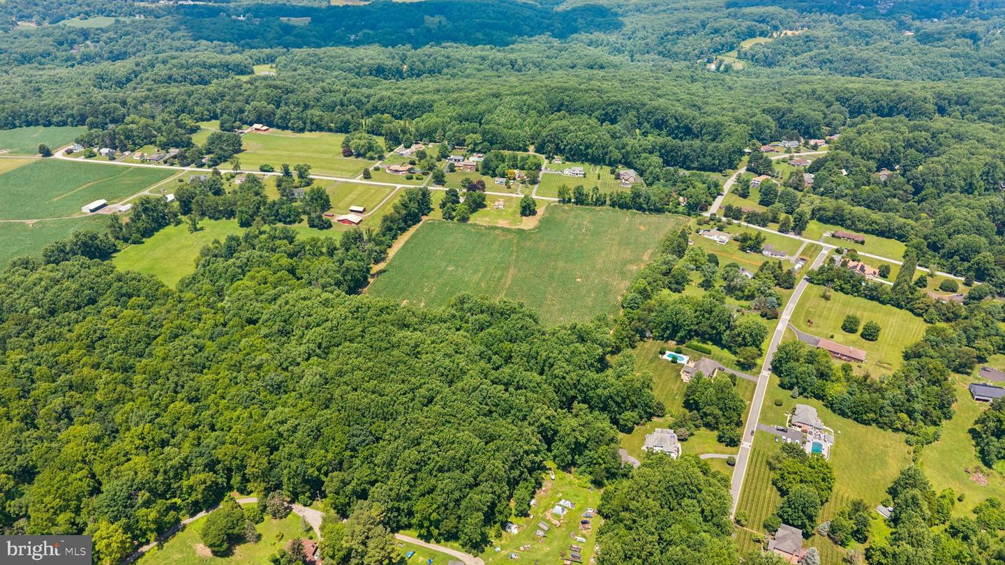 7219 New Cut Rd Property Photo 13