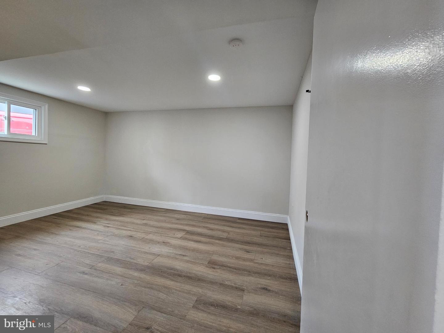 2023 Middleborough Rd Property Photo 29