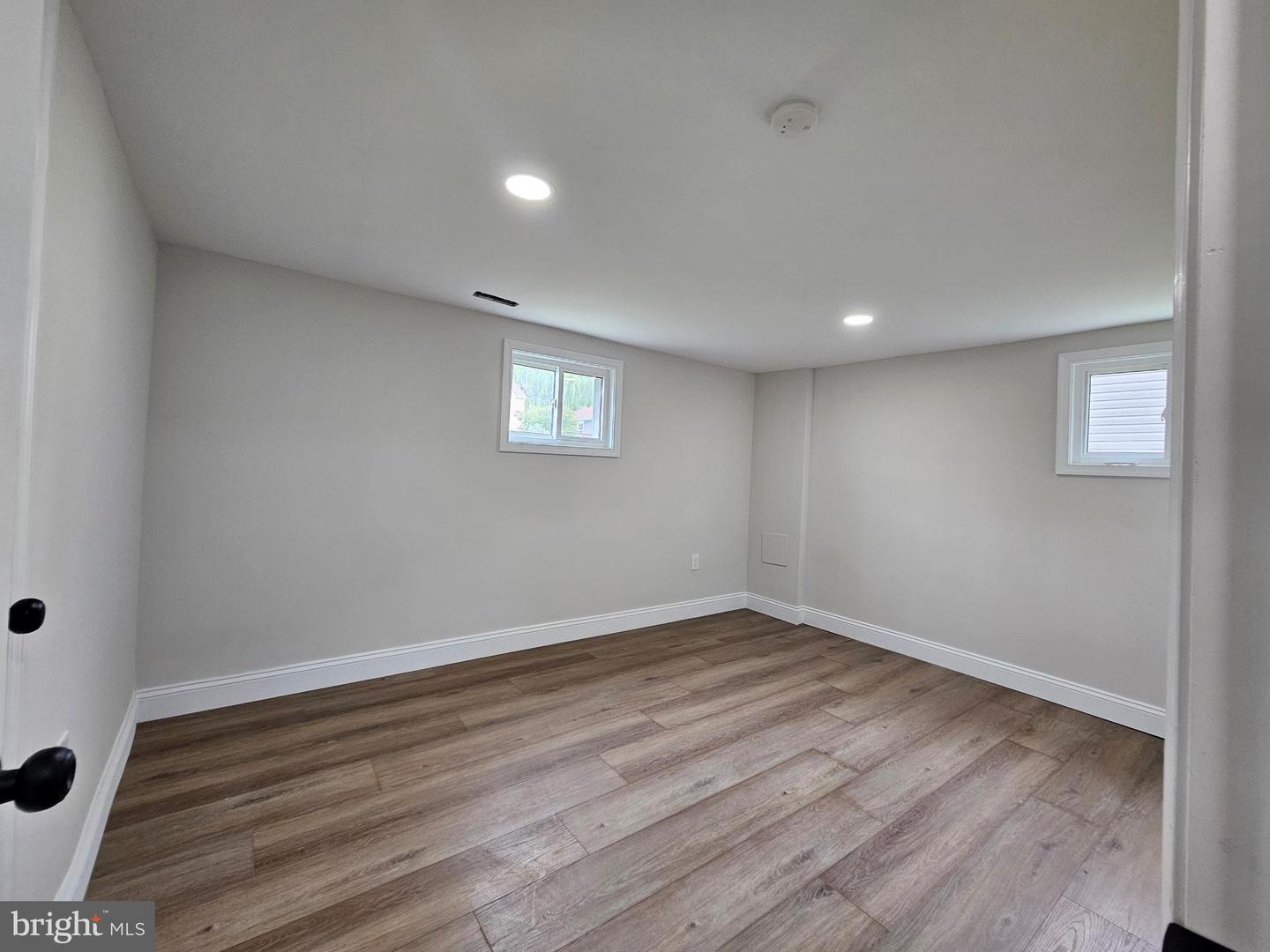 2023 Middleborough Rd Property Photo 30