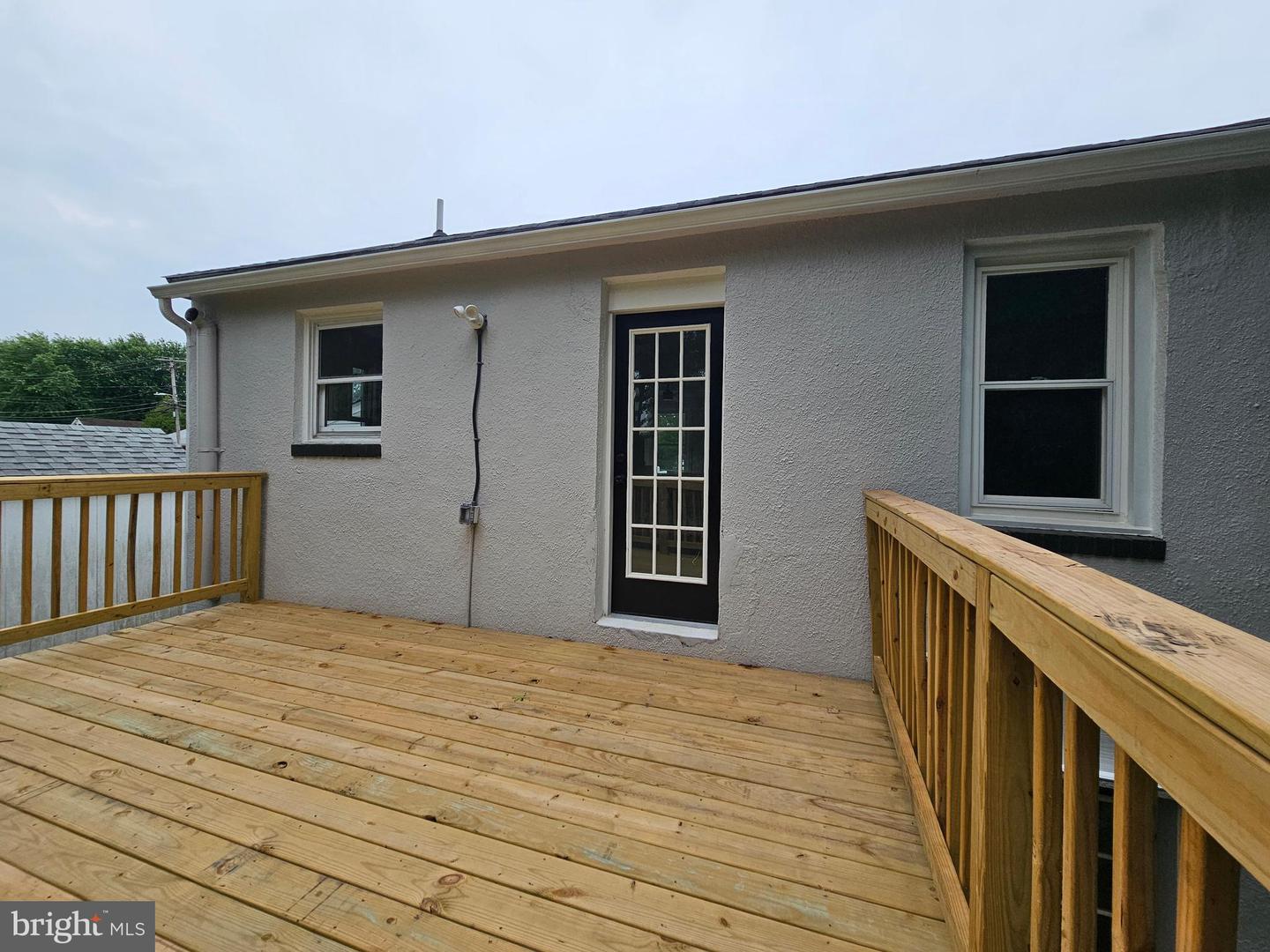 2023 Middleborough Rd Property Photo 42