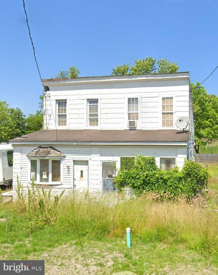 8108 N Point Rd Property Photo 1
