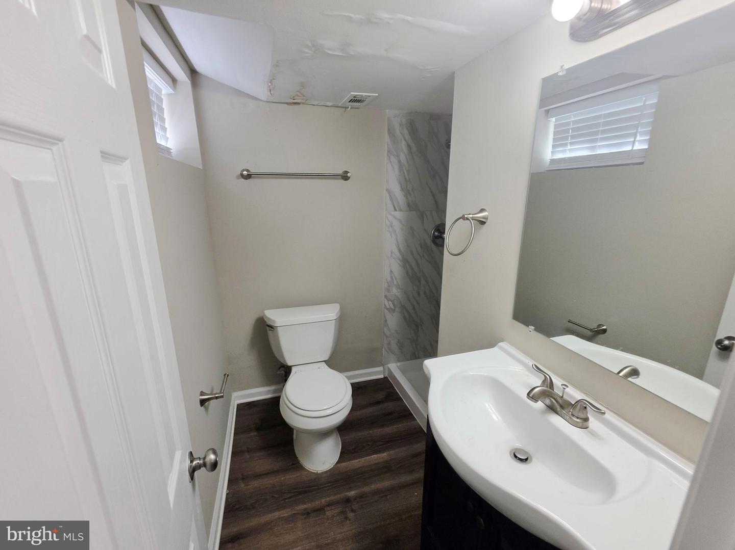 2012 Royal Garden Dr Property Photo 15