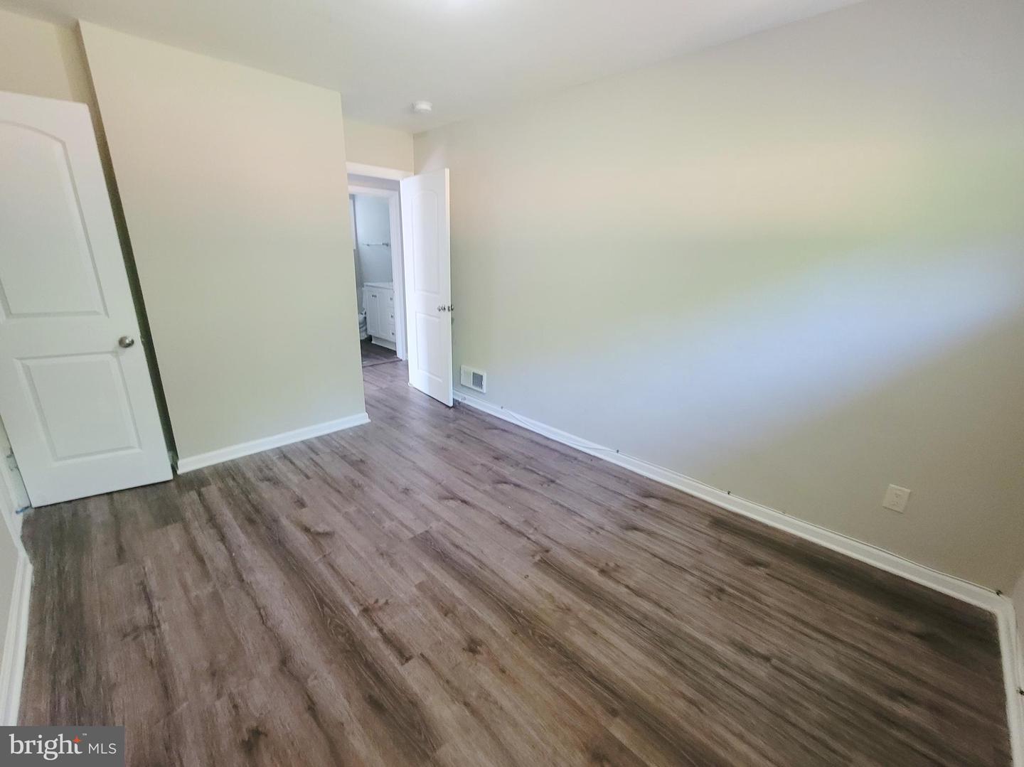2012 Royal Garden Dr Property Photo 17