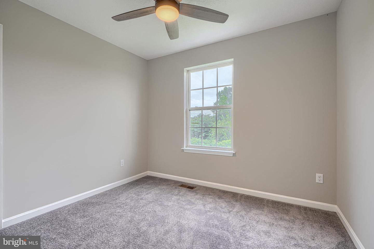 4 Periwinkle Ct Property Photo 35