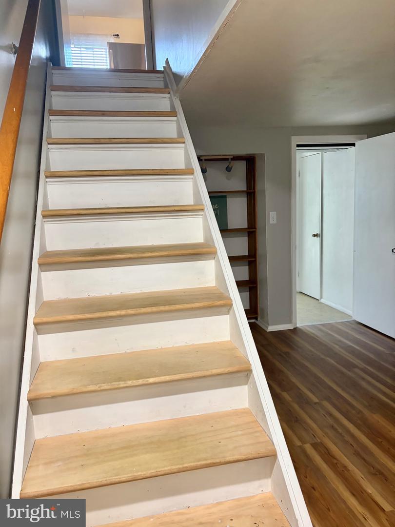 13 Mitnick Ct Property Photo 15