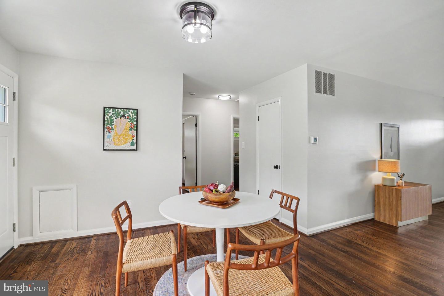 6214 Golden Ring Rd Property Photo 10