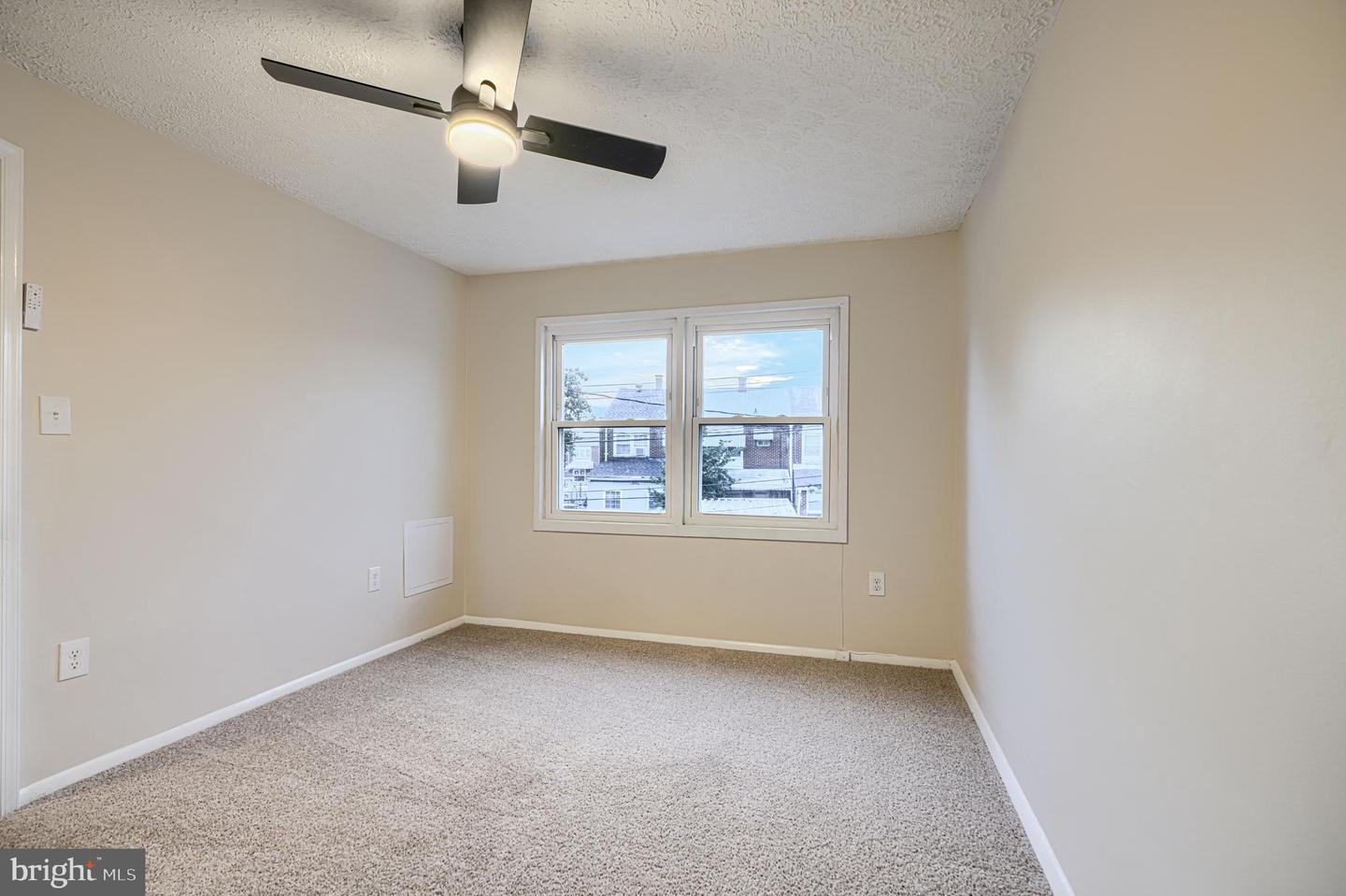 2044 Larkhall Rd Property Photo 30