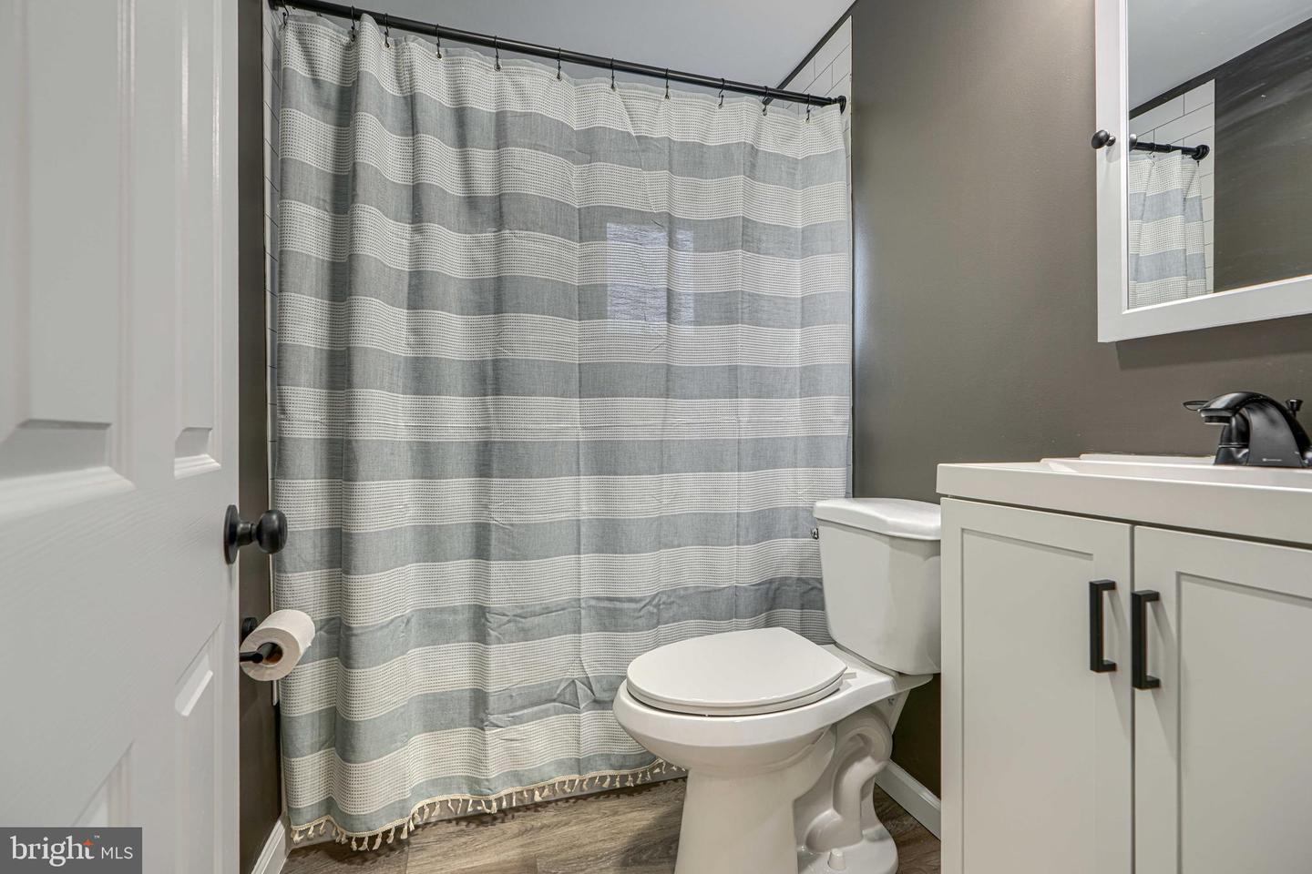 2044 Larkhall Rd Property Photo 34