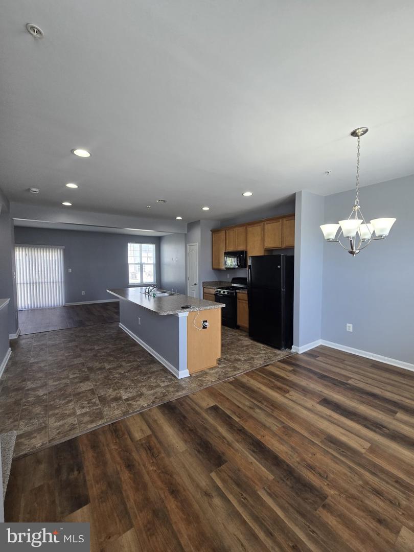 7720 Village Park Dr Property Photo 37