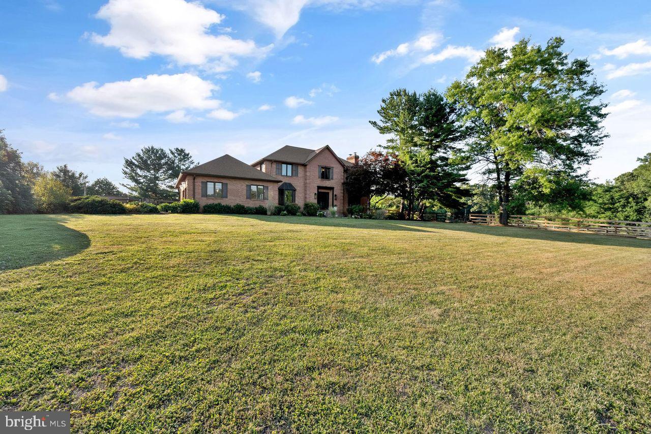 2 Arden Valley Ct Property Photo 1