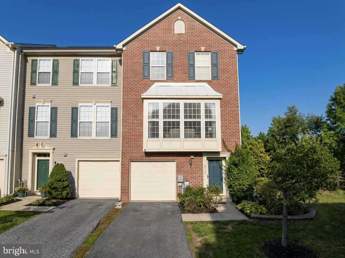 9746 Harvester Cir #9746 Property Photo 1