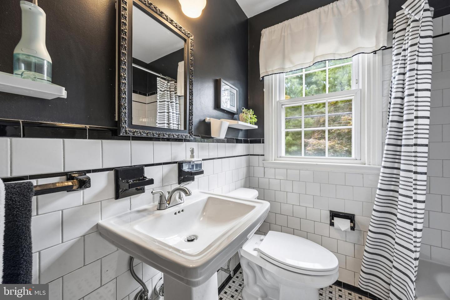 6401 Sharon Property Photo 35