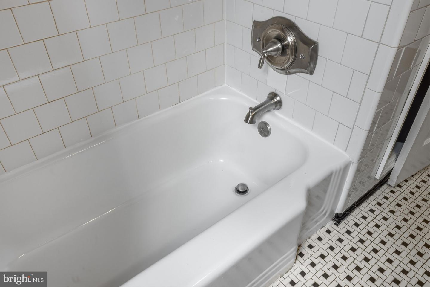 6401 Sharon Property Photo 37