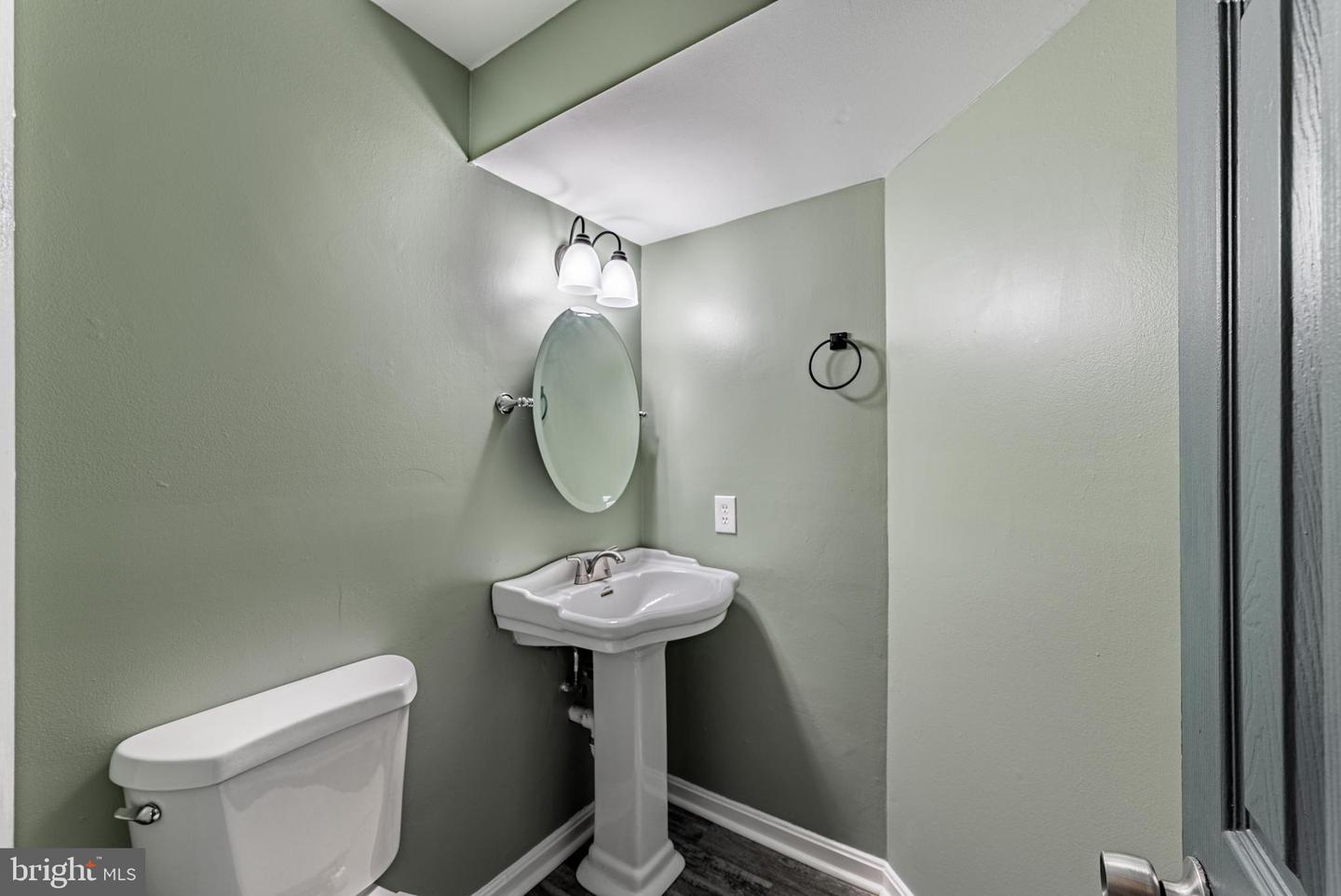 8623 Heathermill Rd Property Photo 17