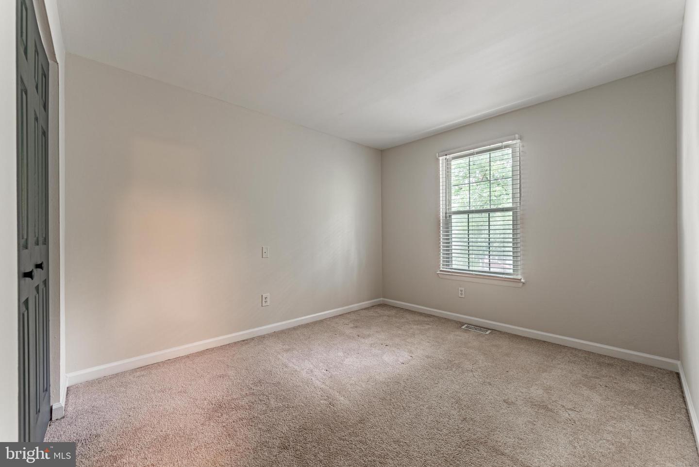8623 Heathermill Rd Property Photo 22
