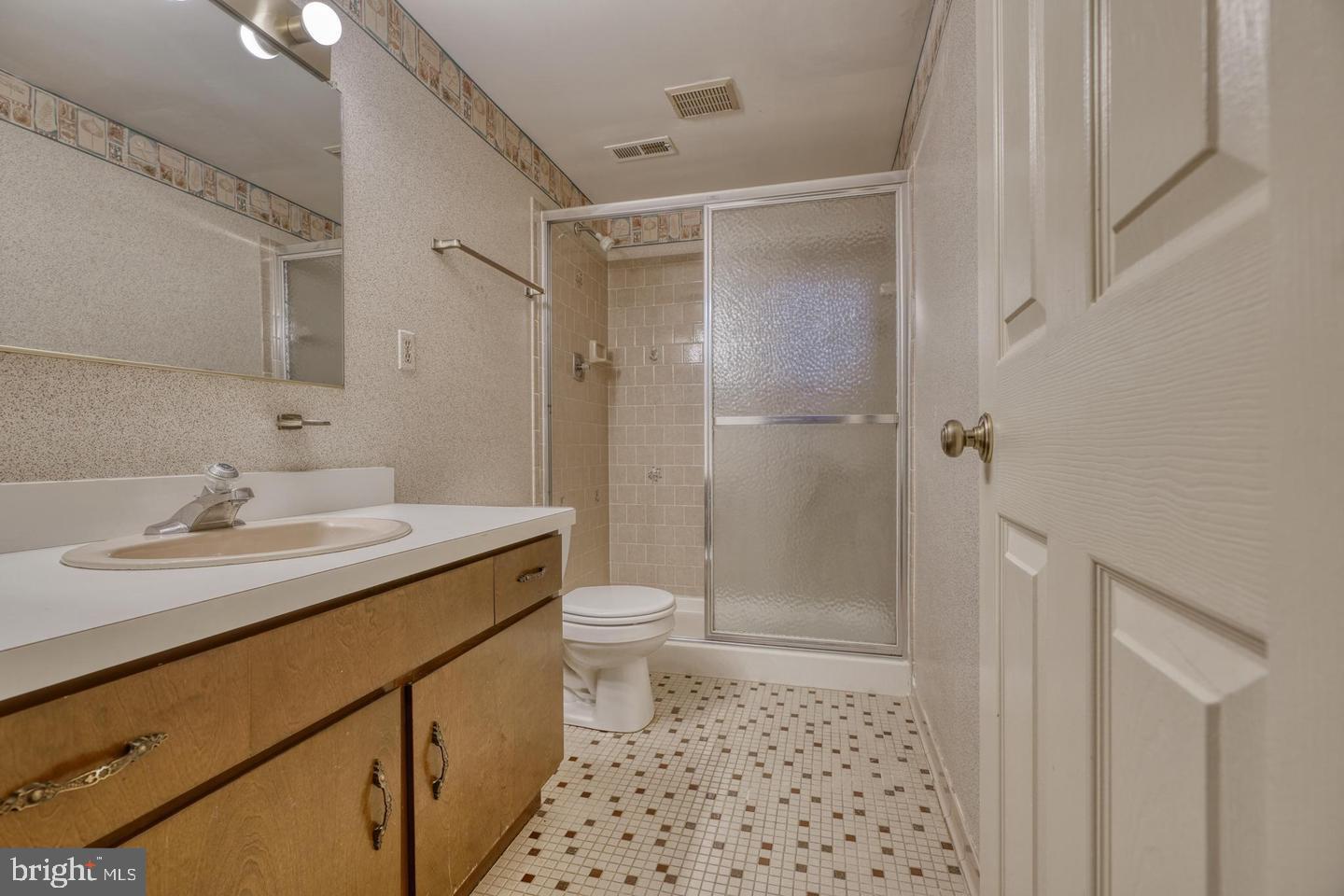 12602 Sagamore Forest Ln Property Photo 10