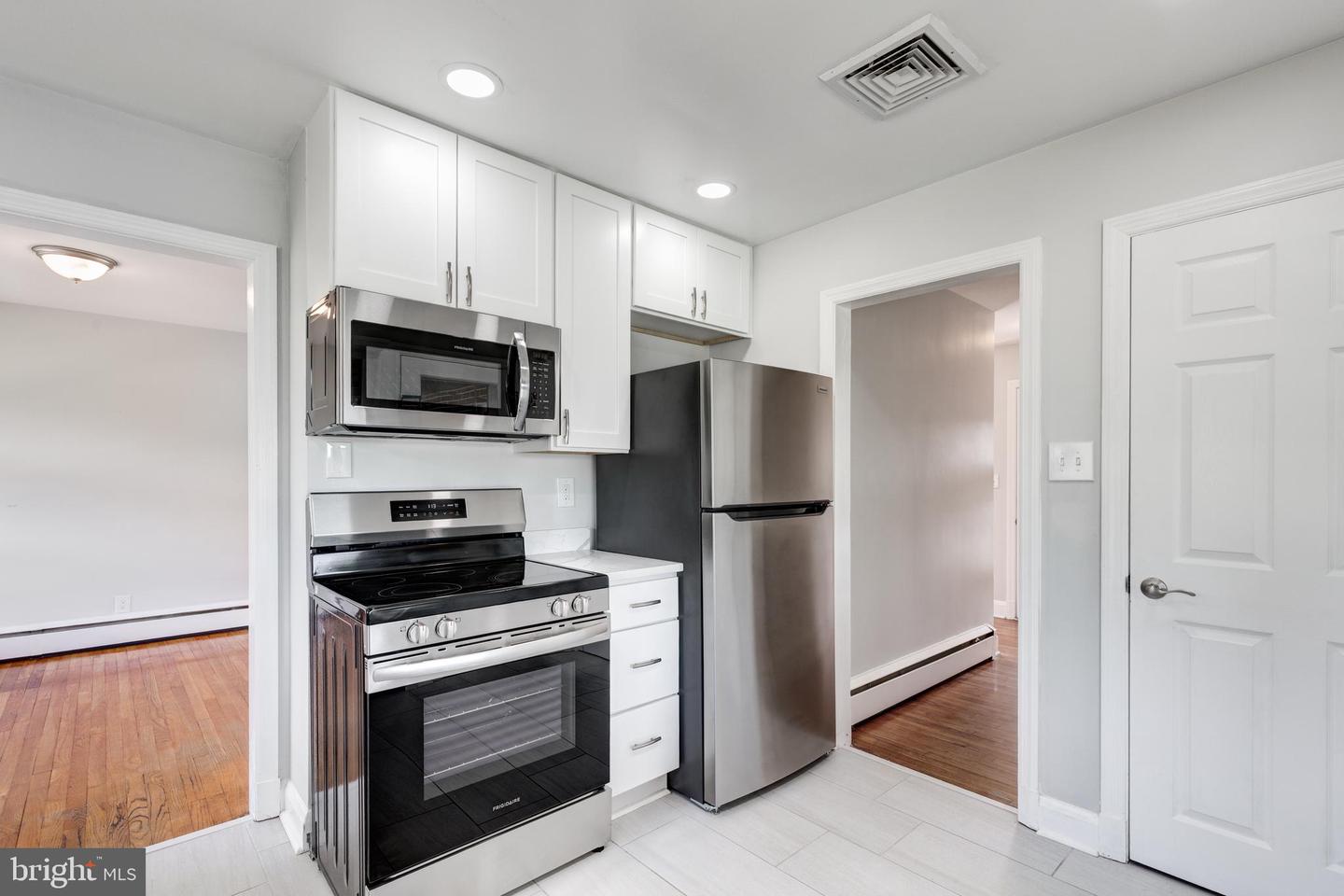 15022 Hanover Pike Property Photo 10