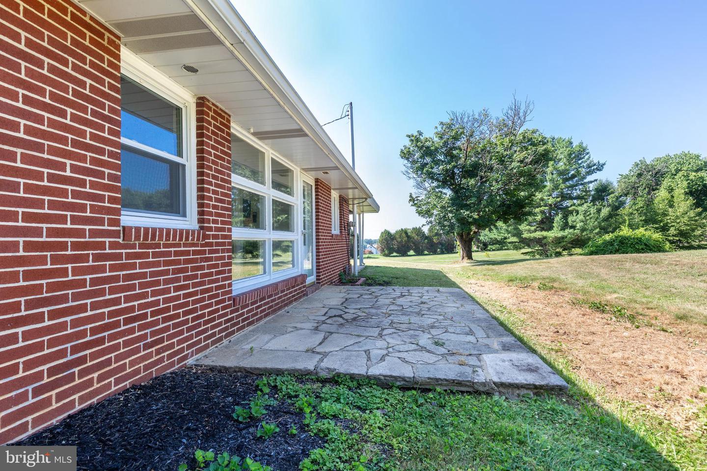15022 Hanover Pike Property Photo 15
