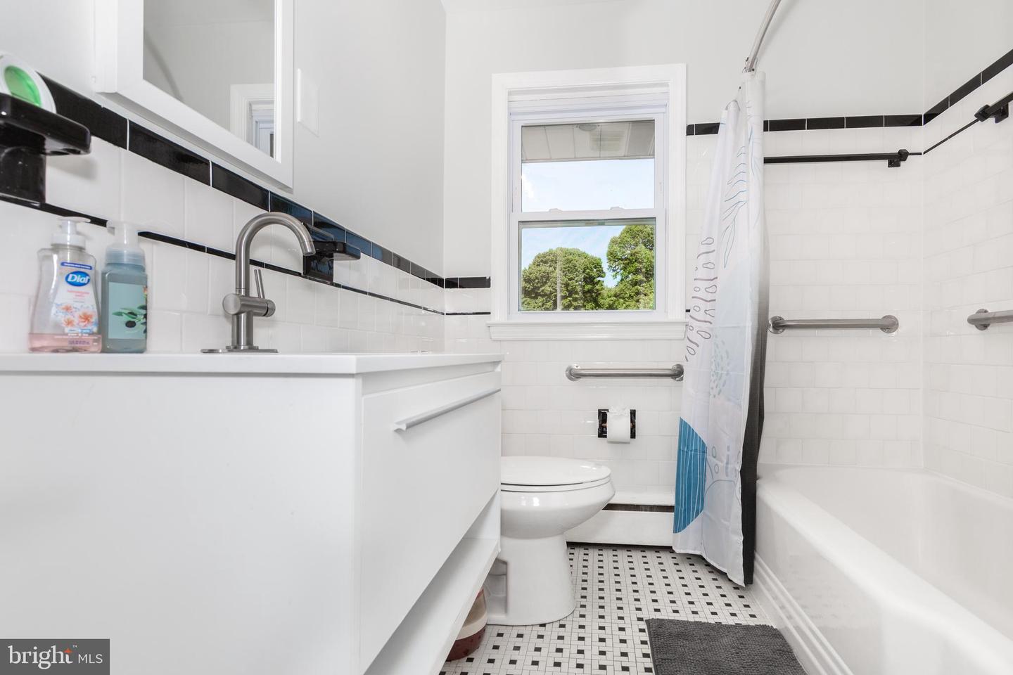 15022 Hanover Pike Property Photo 24