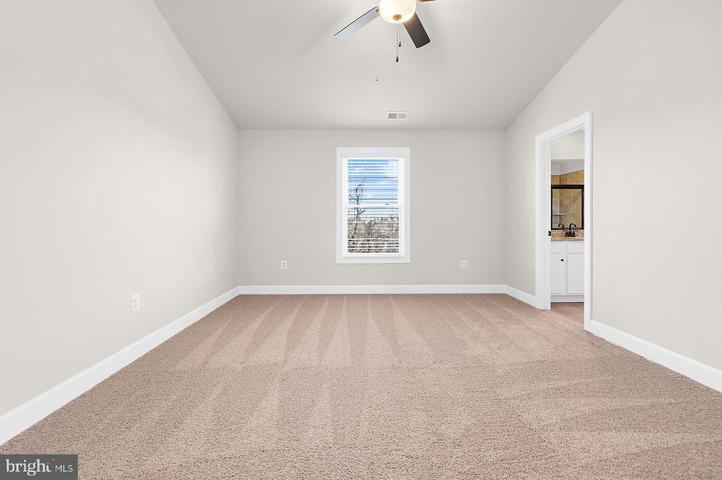 5207 Mccormick Ave Property Photo 14